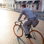 Đi xe đạp giúp tăng cường sức khoẻ cho nam giới
